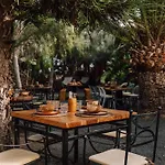 Surfescape Fuerteventura Bed & Breakfast 4*