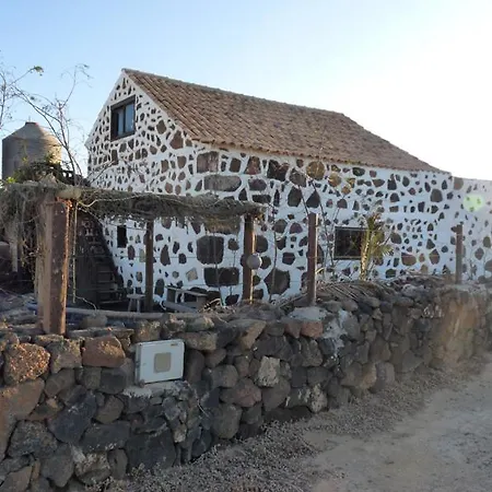 Surfescape Fuerteventura 4*