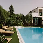 Surfescape Fuerteventura Bed & Breakfast 4*