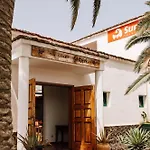 Surfescape Fuerteventura Bed & Breakfast