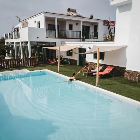 Bed & Breakfast Surfescape Fuerteventura 4*