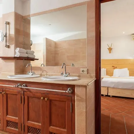 Bed & Breakfast Surfescape Fuerteventura 4*