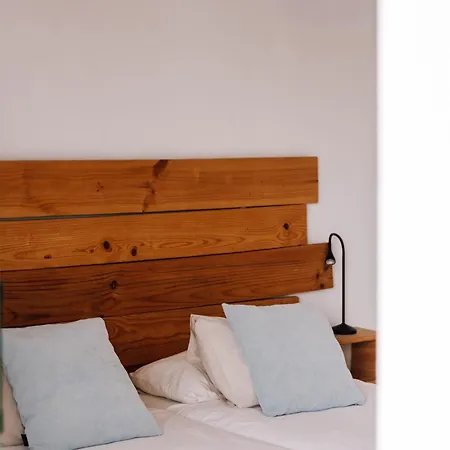 Oda ve Kahvaltı Surfescape Fuerteventura 4*